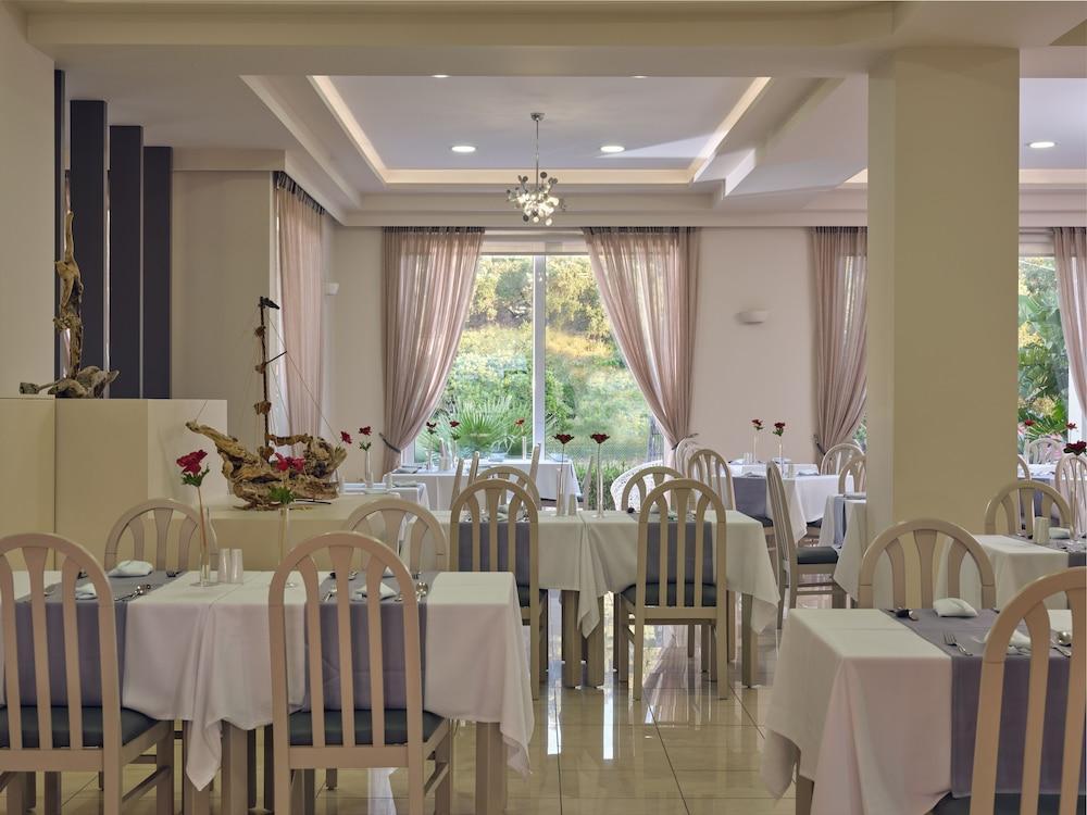 Park Hotel & Spa تسيليفي المظهر الخارجي الصورة